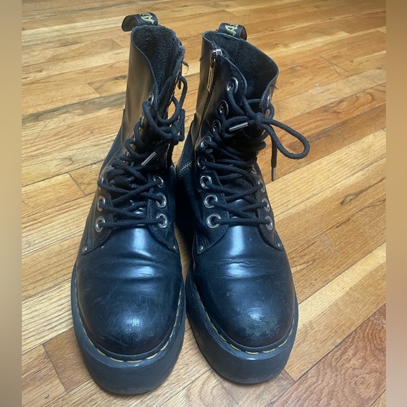 Dr. Martens Jadon Max - Picture 3 of 4